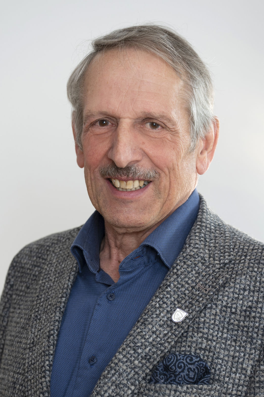 Porträt von Willi Vogl